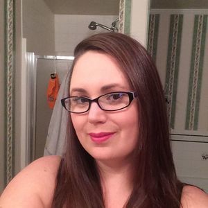 Meet your Posher, Elena